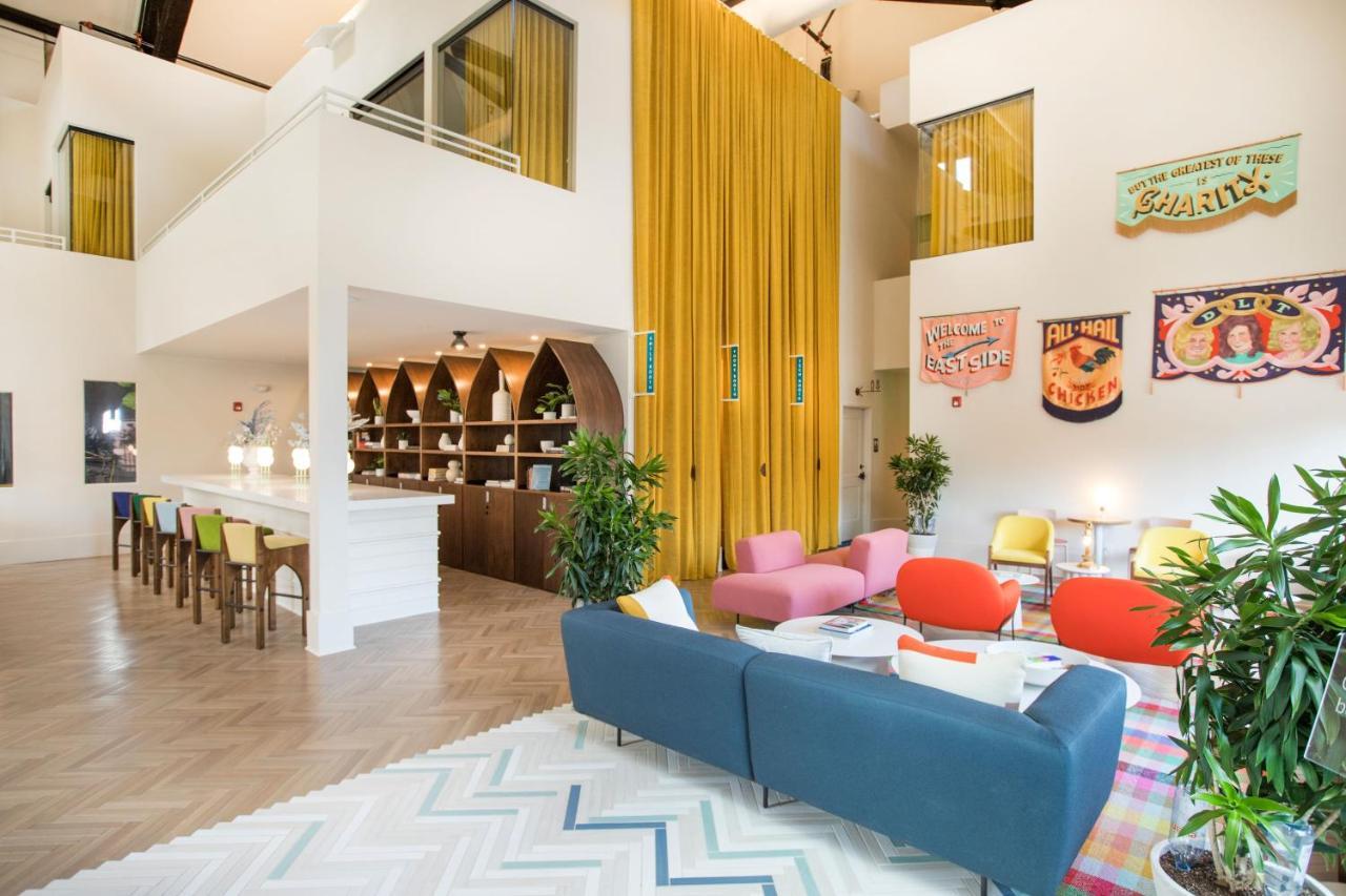 The Russell Hotel Nashville Bagian luar foto