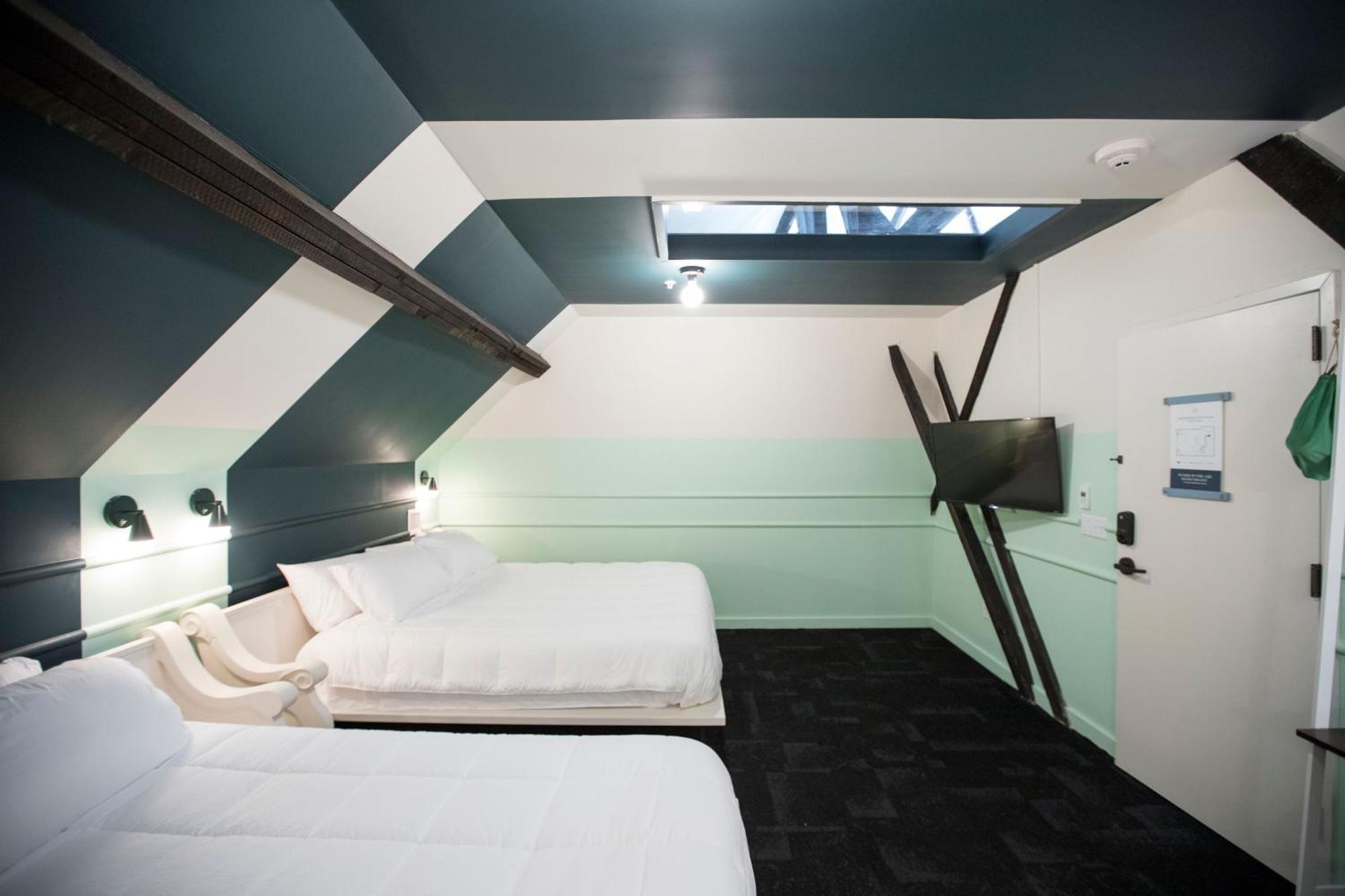 The Russell Hotel Nashville Bagian luar foto