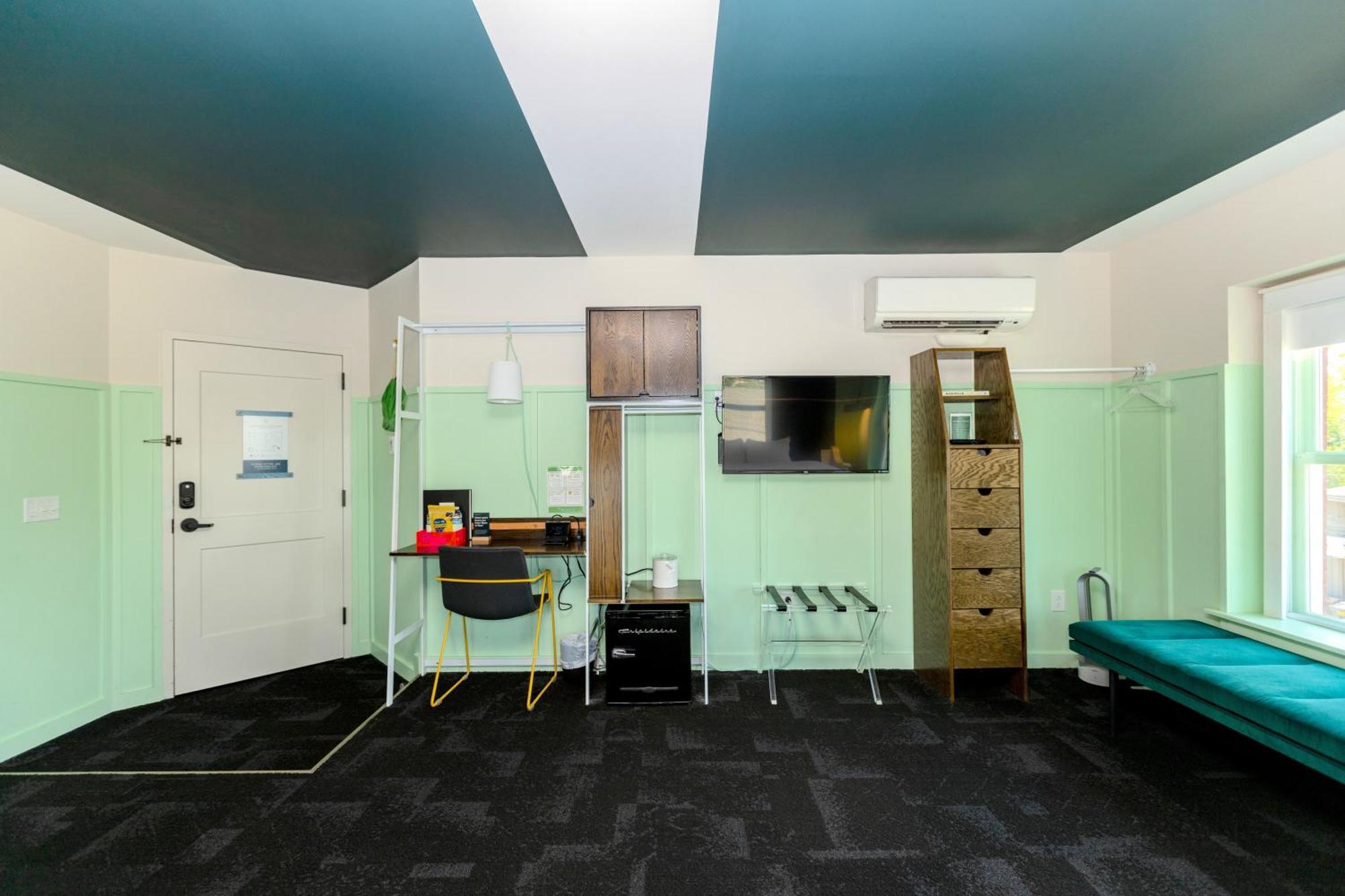 The Russell Hotel Nashville Bagian luar foto