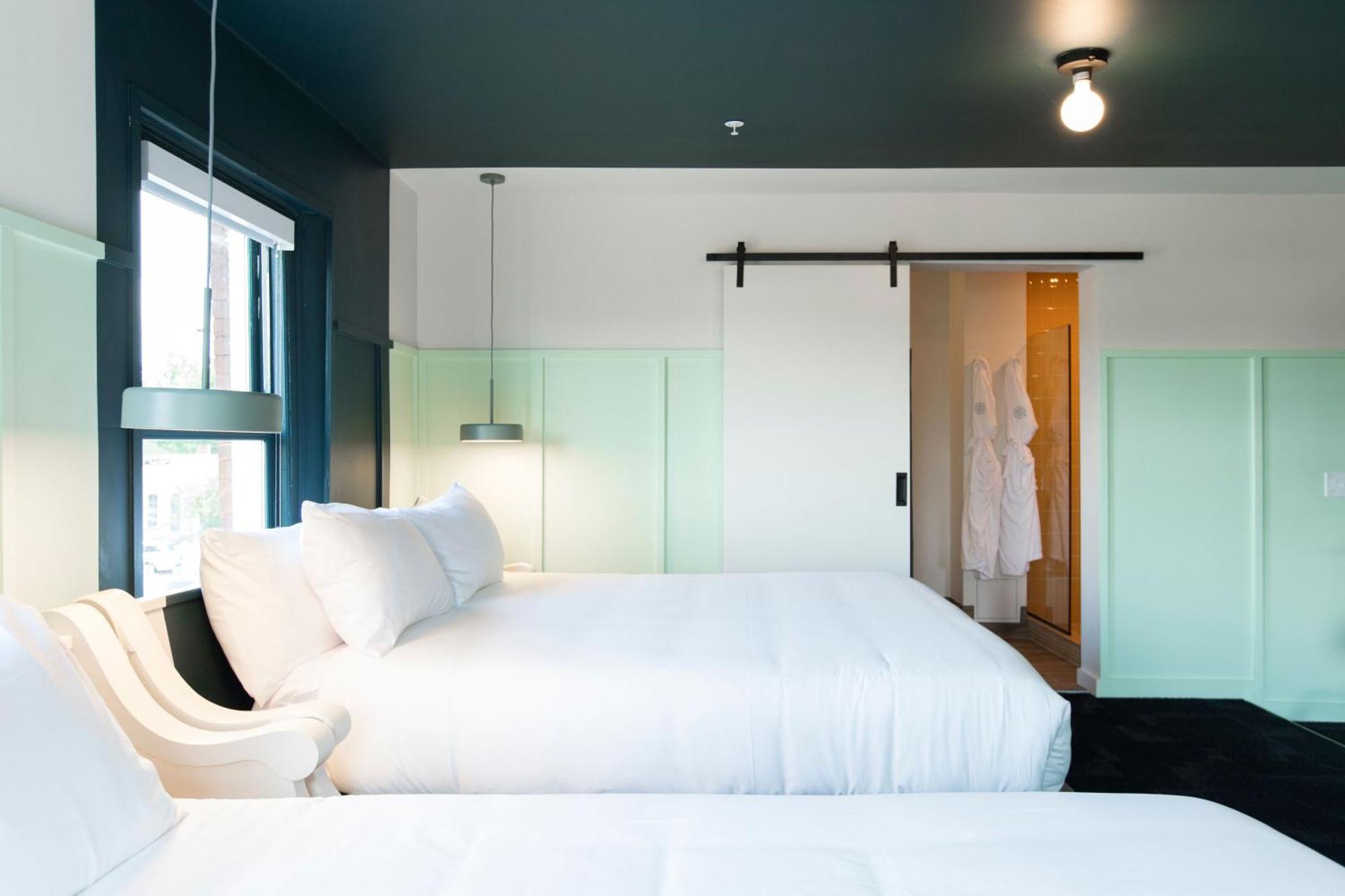 The Russell Hotel Nashville Bagian luar foto
