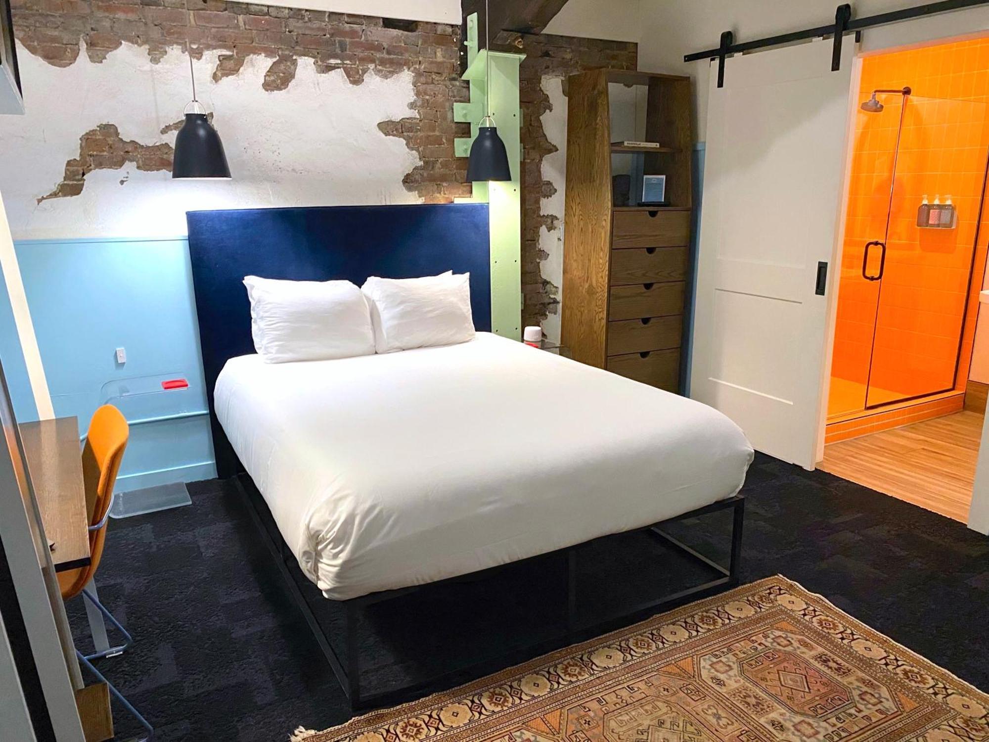 The Russell Hotel Nashville Bagian luar foto